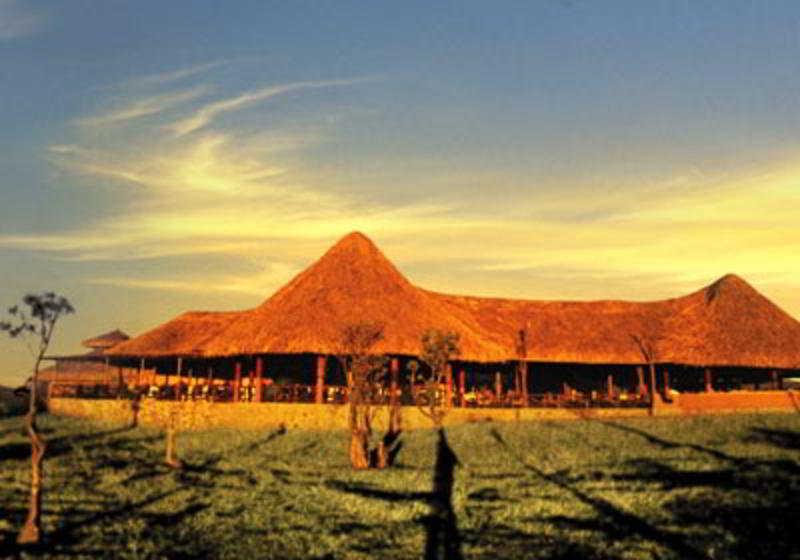 Samburu Sopa Lodge Archers Post Exteriör bild